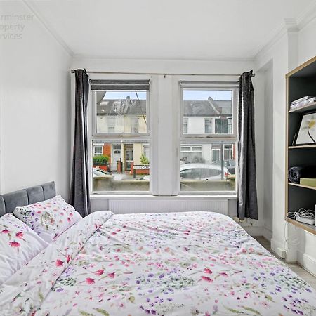 Cosy Tottenham Apartment Sleeps 4 Londra Esterno foto